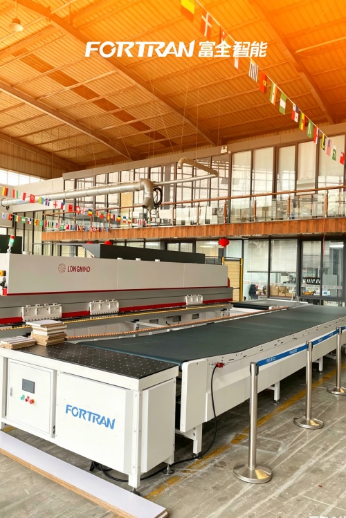 XXVII Year Veterani Manufacturer Launches Universalis Cingulum Redi TRADUCTOR: Vices omnes Board moles + Auto- elevatis Aeris supernatet Tabula